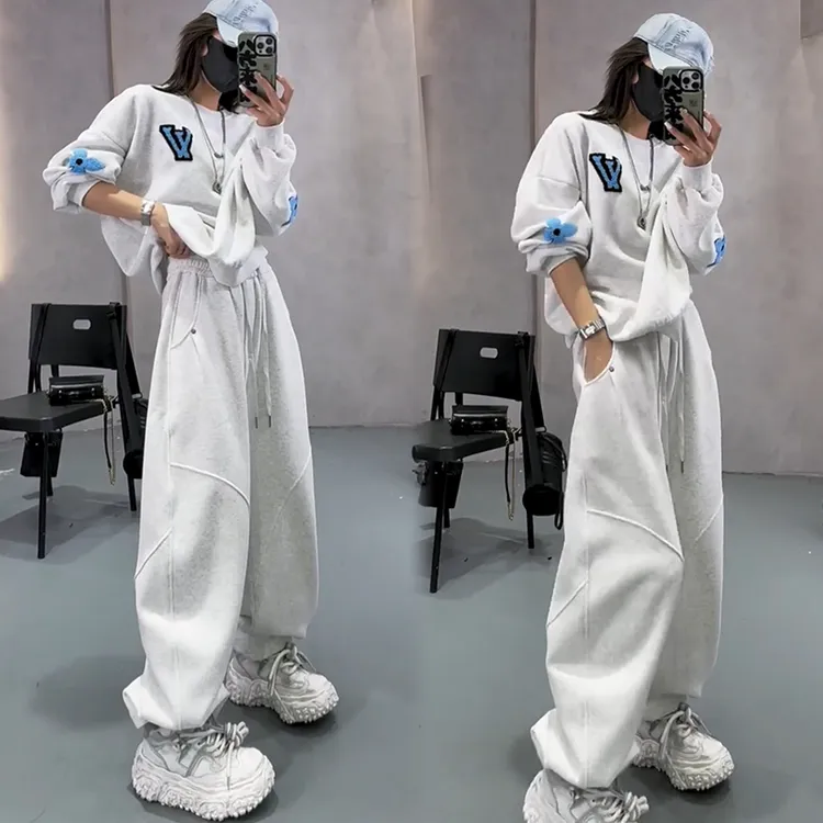 2025秋季新款时尚显瘦气质网红高档套装女高级百搭宽松大码两件套
