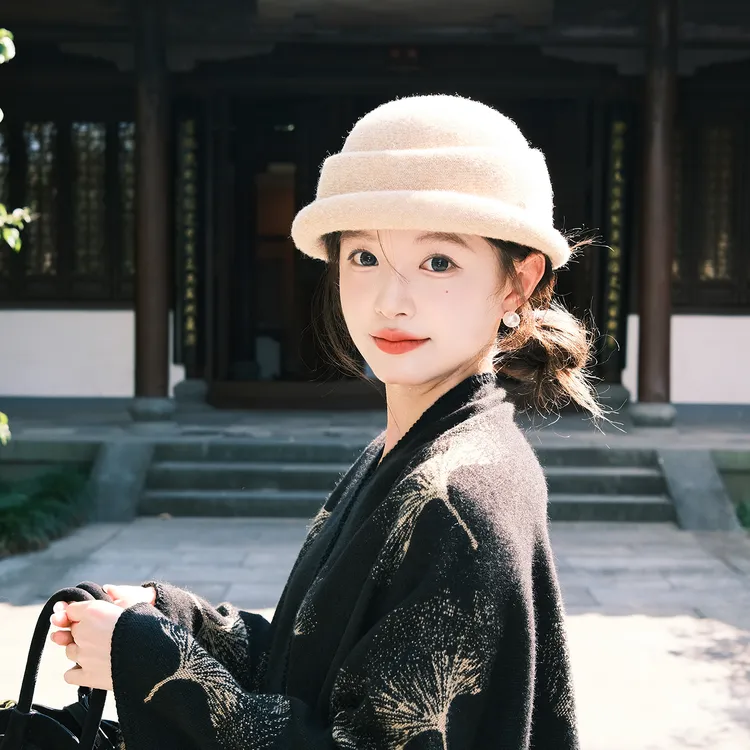 2025新款赫本风高质毛呢礼帽透气千金渔夫帽子秋冬百搭优雅盆帽