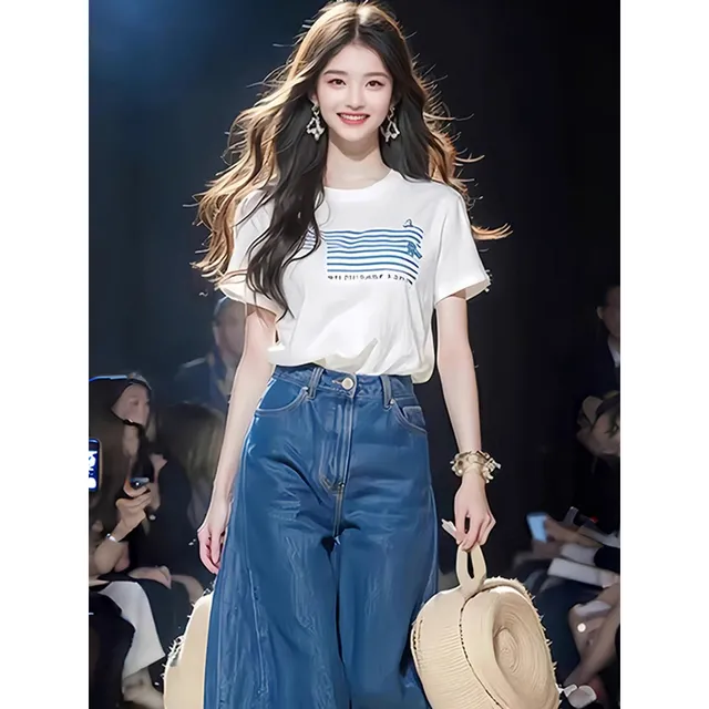 白色印花短袖T恤女设计感小众小衫时尚简约百搭上衣2025夏季新款