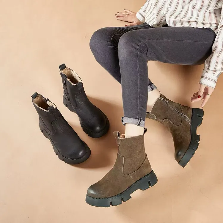 82711秋冬英伦风时尚百搭休闲圆头厚底女士短靴