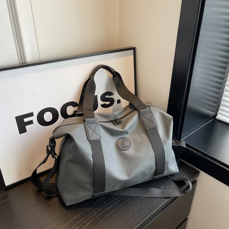 2025爆款短途出差旅行包男旅行袋单肩斜挎包大容量健身包旅行包包