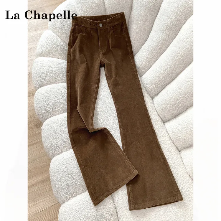 拉夏贝尔美式高腰微喇牛仔裤女2025秋冬新款加绒修身显瘦马蹄裤子