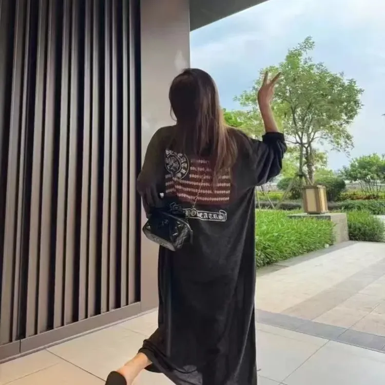 星条旗梵文印花薄款长袖连衣裙女夏季小众复古宽松显瘦慵懒防晒