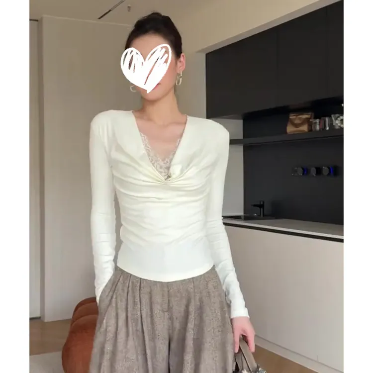 2025新款蕾丝长袖T恤百搭修身显瘦时尚气质小众设计感加绒女上衣