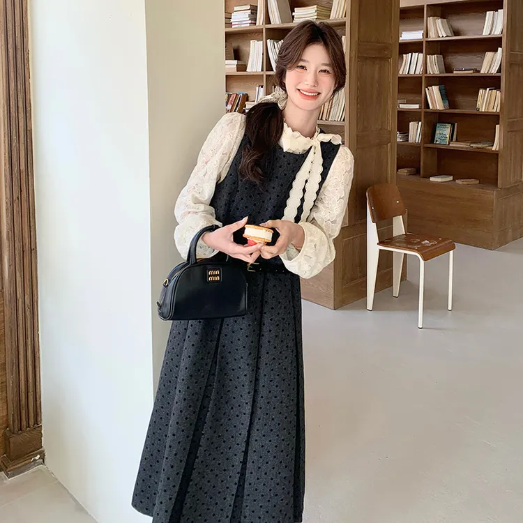 法式复古波点连衣裙套装女2025春秋款高级感蕾丝衬衫背心裙两件套