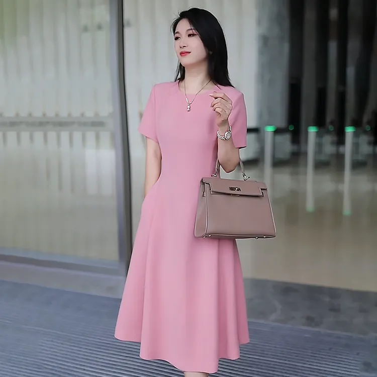 时尚樱花粉气质夏季显瘦圆领轻奢中长款收腰简约女装连衣裙减龄