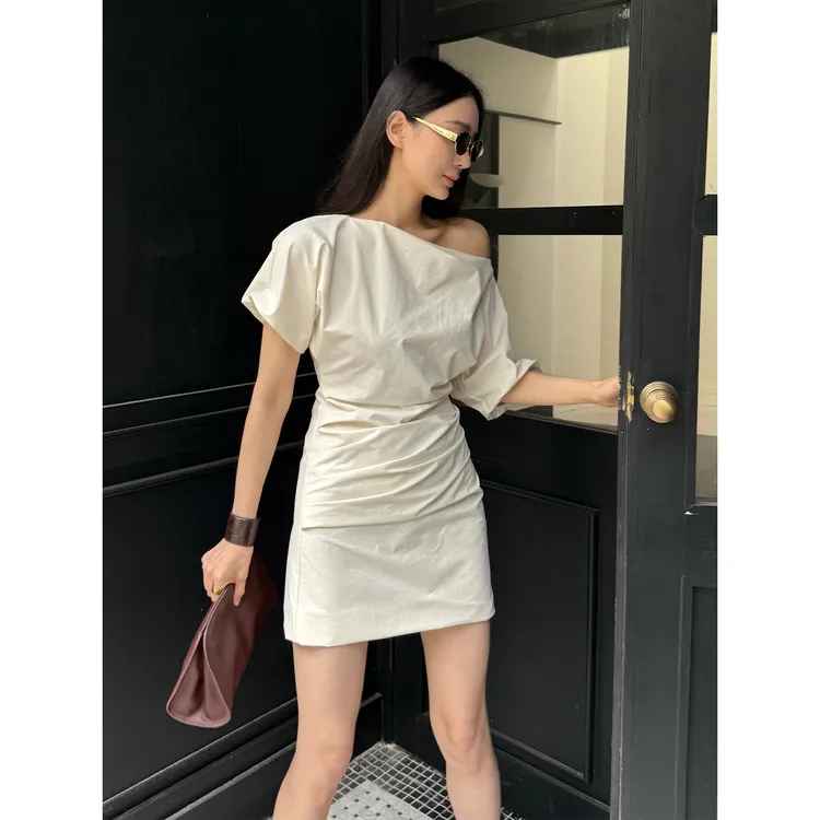 周淼【艺展缪斯裙】斜肩两穿短款裙子 夏季法式连衣裙女ZM25C5047JA