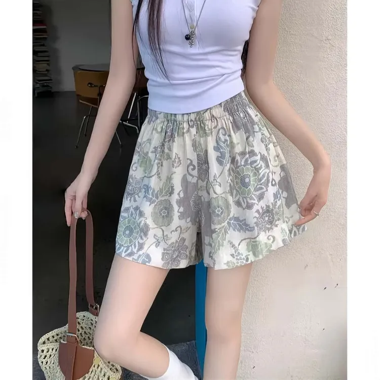 大码韩版复古休闲裤女2025新款夏季碎花阔腿裤胖MM显瘦高腰短裤子