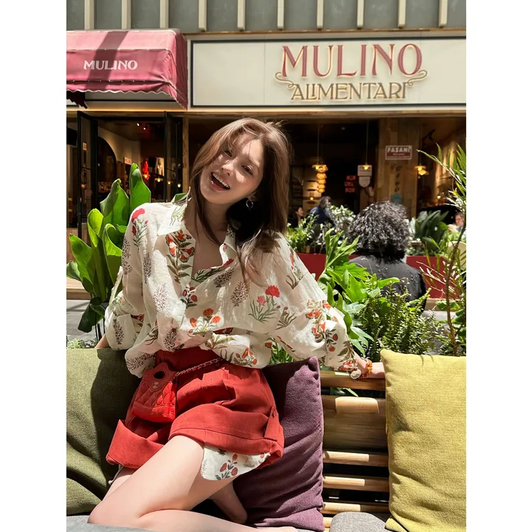 夏季穿搭一整套女装小众时髦微透设计感宽松衬衫翻边两穿短裤套装