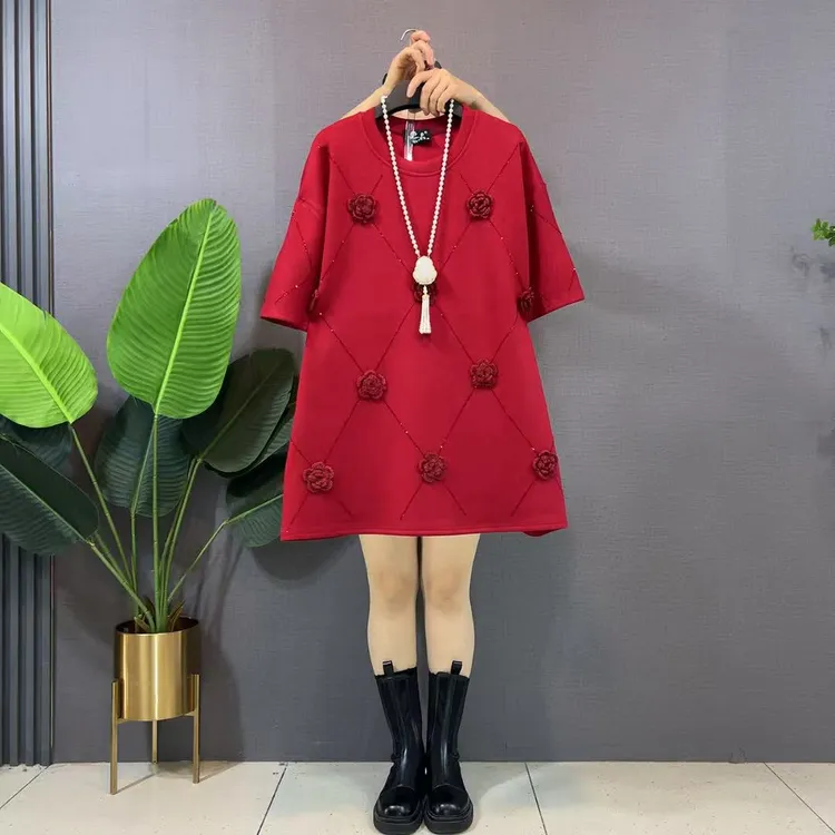 欧货秋冬新款时尚花朵烫钻打底衫胖MM大码显瘦宽松中长半袖上衣