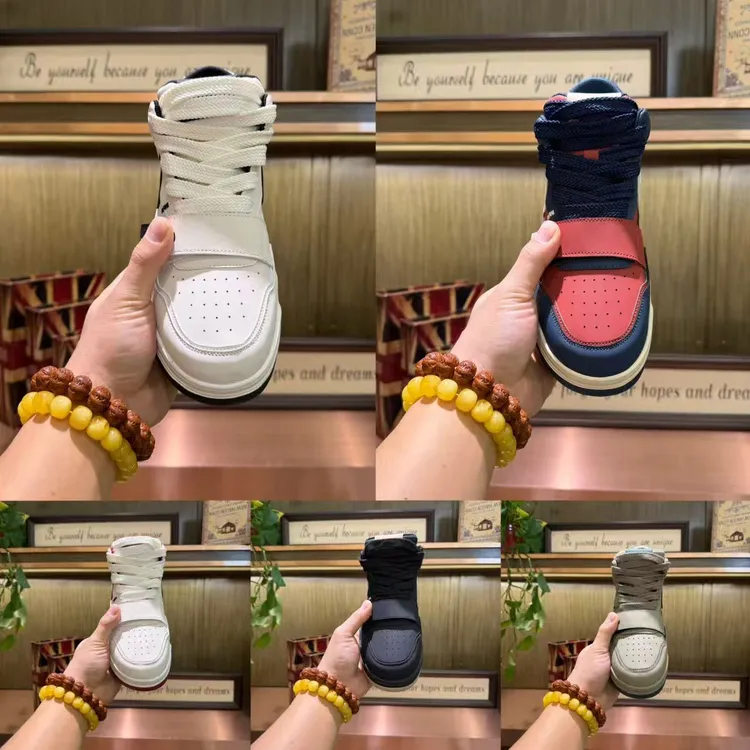 2025秋冬新款透气软底男士轻奢百搭休闲鞋舒适潮鞋低帮潮流休闲鞋