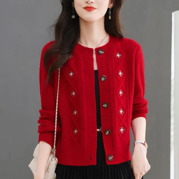 小个子韩版刺绣圆领针织开衫女春秋季2025新款小香风绣花毛衣外套