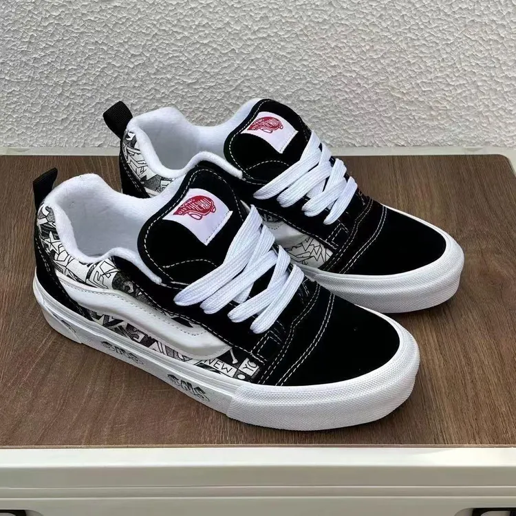 2025新款腰果花面包鞋男女低帮滑板鞋帆布鞋夏季轻便透气休闲 鞋