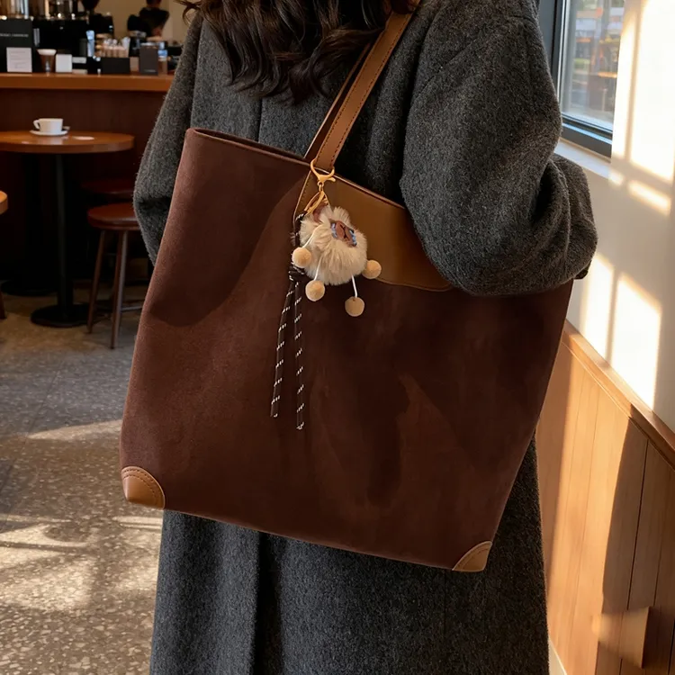 大容量复古磨砂手提包包女2025秋冬新款小众通勤单肩包休闲托特包