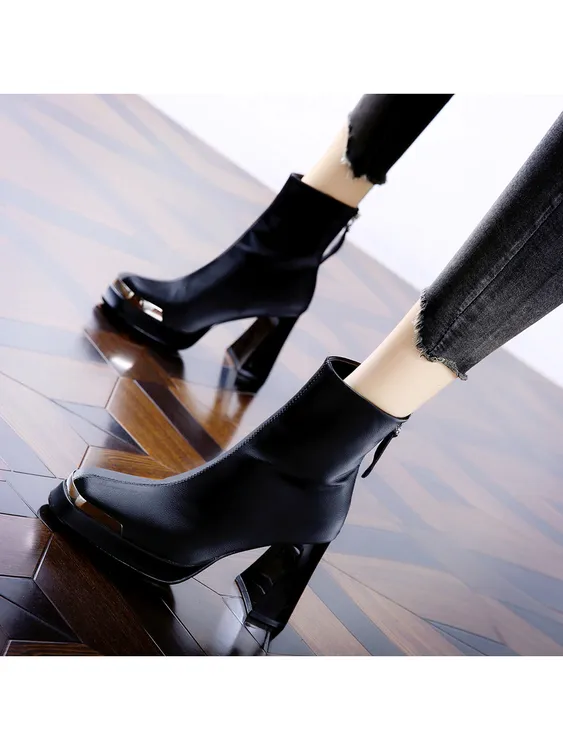 防撞方头高跟马丁靴子2025年秋冬季新款防水台气质厚底粗跟短靴女