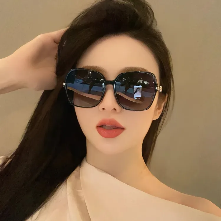 墨镜女2025新款偏光防紫外线墨镜可配近视高级感太阳眼镜开车专用