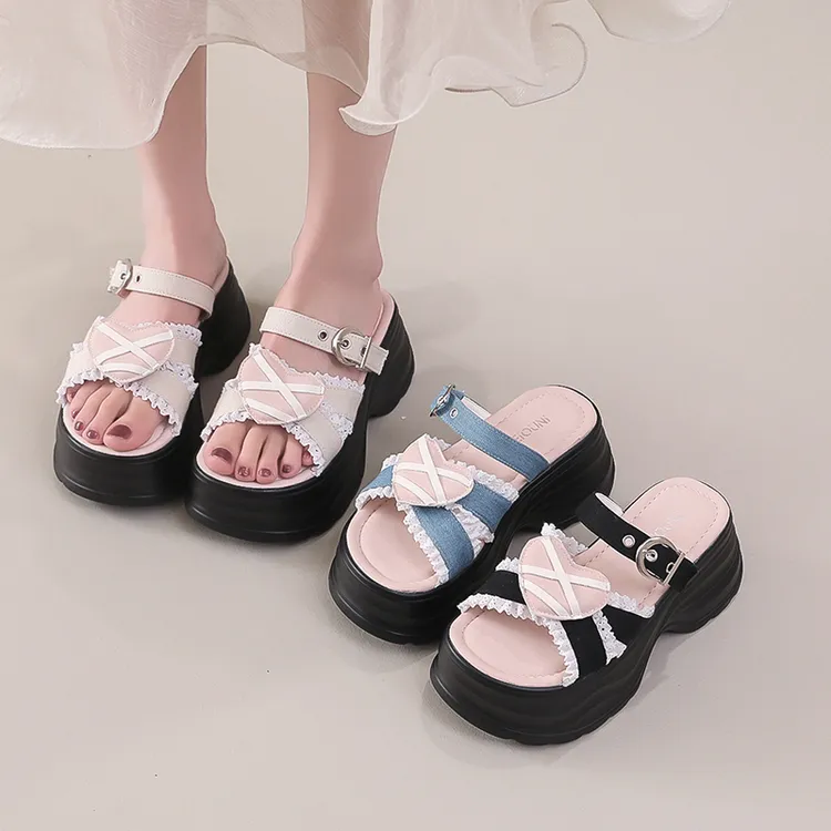 可爱甜心少女拖鞋女2025新款小个子厚底增高日系jk外穿一字带凉拖