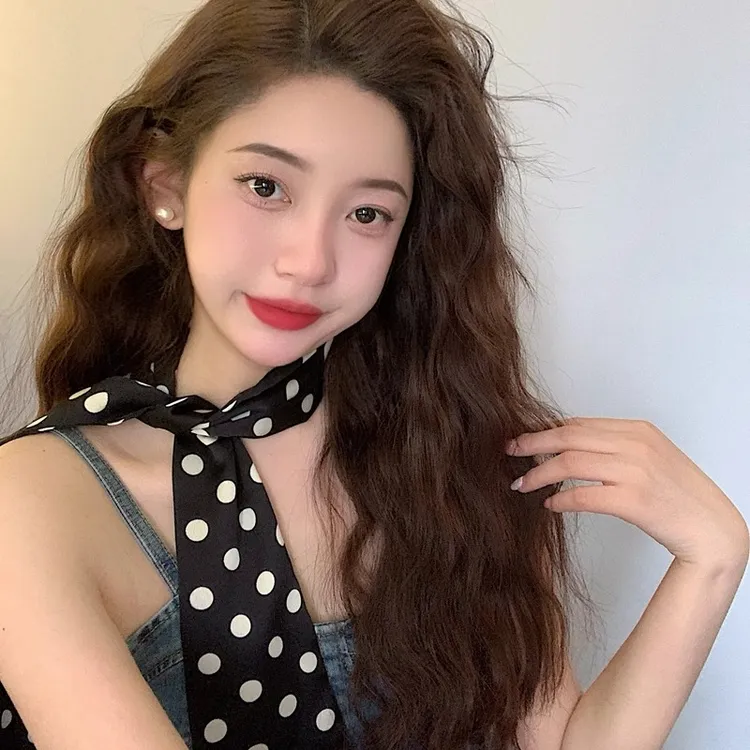 黑色波点丝巾轻奢高档女系脖长条发带春新款搭配衬衫护颈飘带领巾