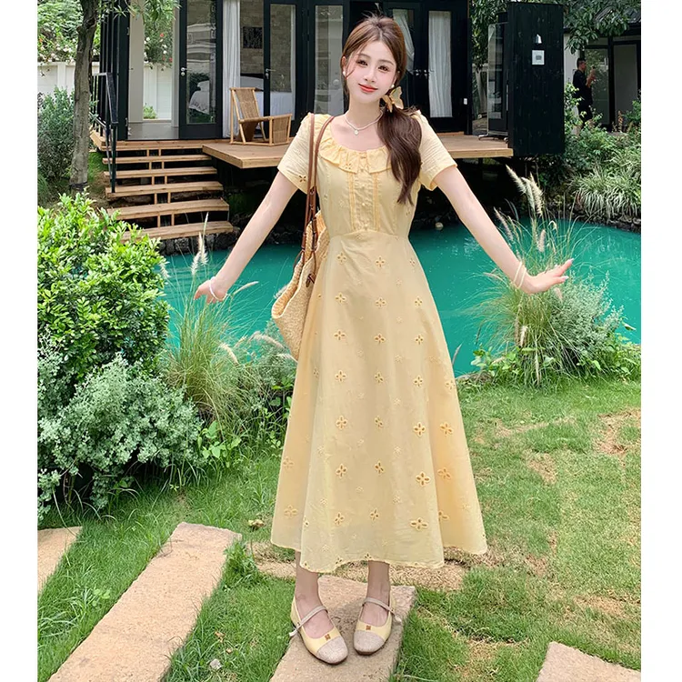 大码法式方领短袖连衣裙女夏季复古温柔风减龄裙子胖MM显瘦A字裙