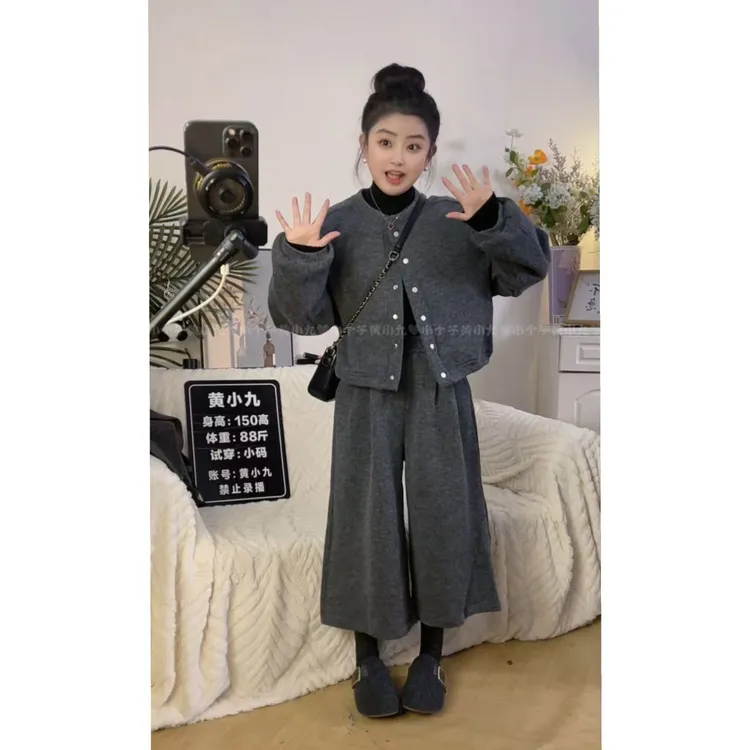 2025冬季新款设计感3160羊毛加厚夹棉毛呢外套+八分直筒裤两件套