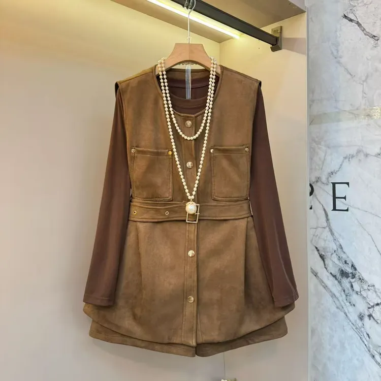 2025秋时尚通勤系带马甲上衣女秋气质百搭西装马夹短裤套装25111