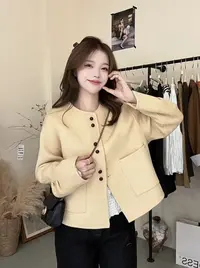 【小奶块】小香风常规款纯色女短款羊毛外套3222