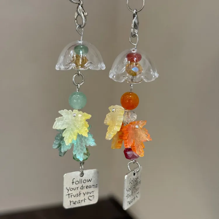 百搭枫叶风铃挂件包包钥匙手机链ins风高颜值挂饰送闺蜜情侣礼物