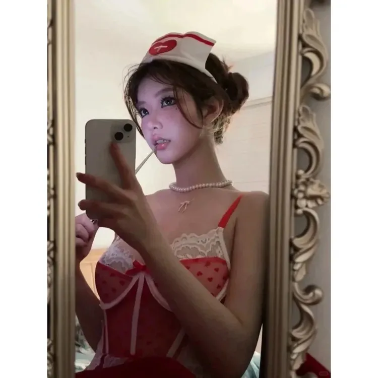 密约【甜心辣妹】蕾丝睡裙时尚纯欲风甜辣波点爱心显瘦吊带睡衣