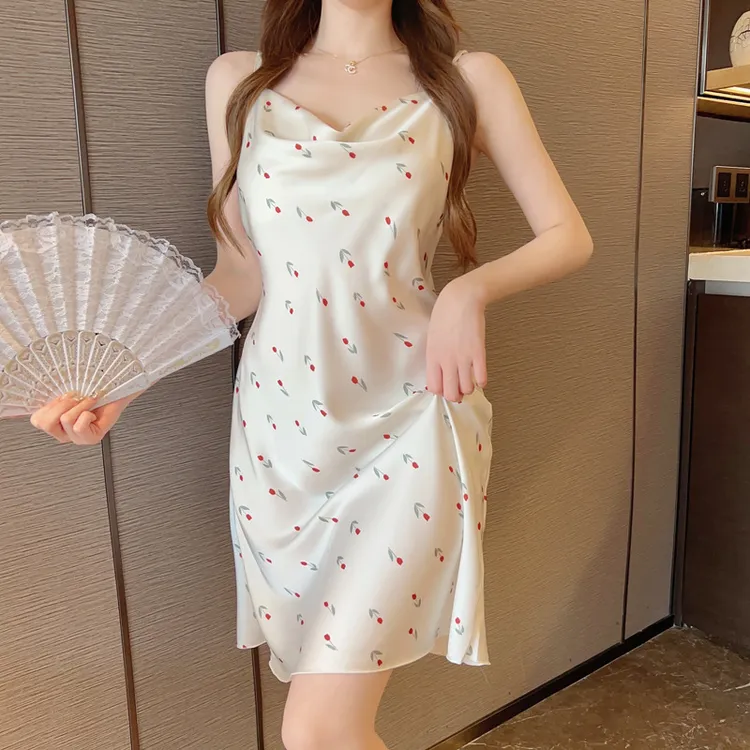 冰丝女士修身睡衣睡裙可外穿宽松女生年轻人睡衣裙显瘦性感碎花