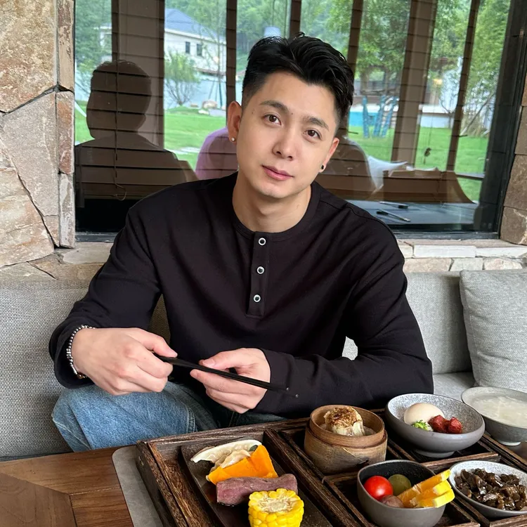 GP2 2025aw亨利领慵懒风打底衫上衣秋季Cleanfit休闲纯色长袖T恤