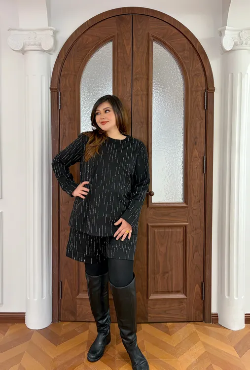 Bodak Nisa设计感时尚钻-短裤套装