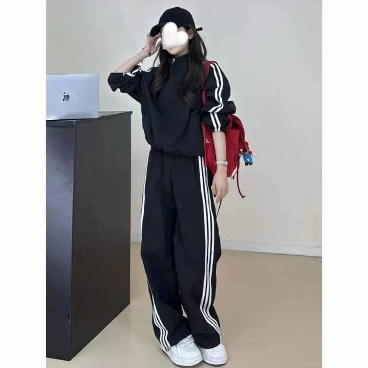 秋款2025新款时尚运动休闲短款ins网红外套洋气韩版工装裤两件套