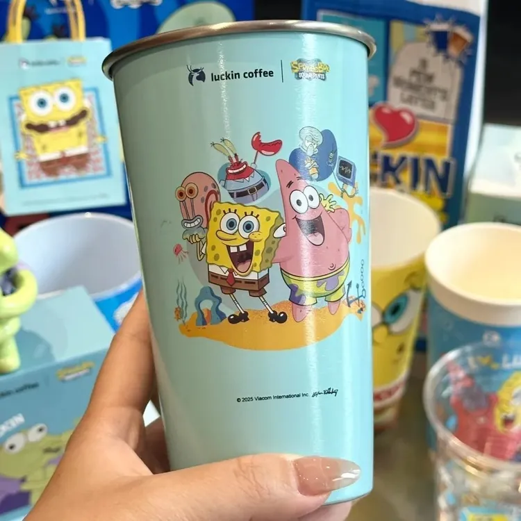 新款海绵宝宝联名瑞幸周边冷变杯冷水杯可爱二次元杯子学生杯礼物
