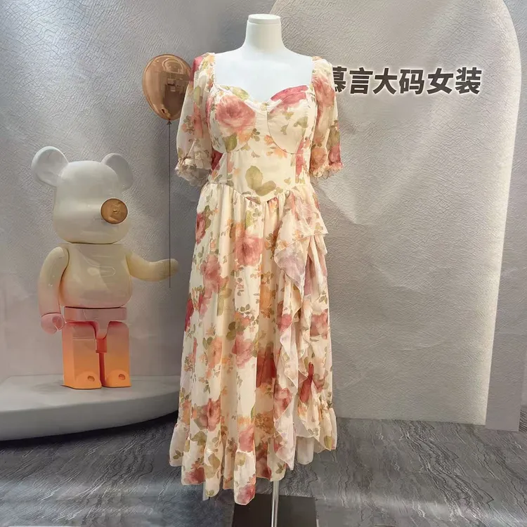 9323长款碎花连衣裙