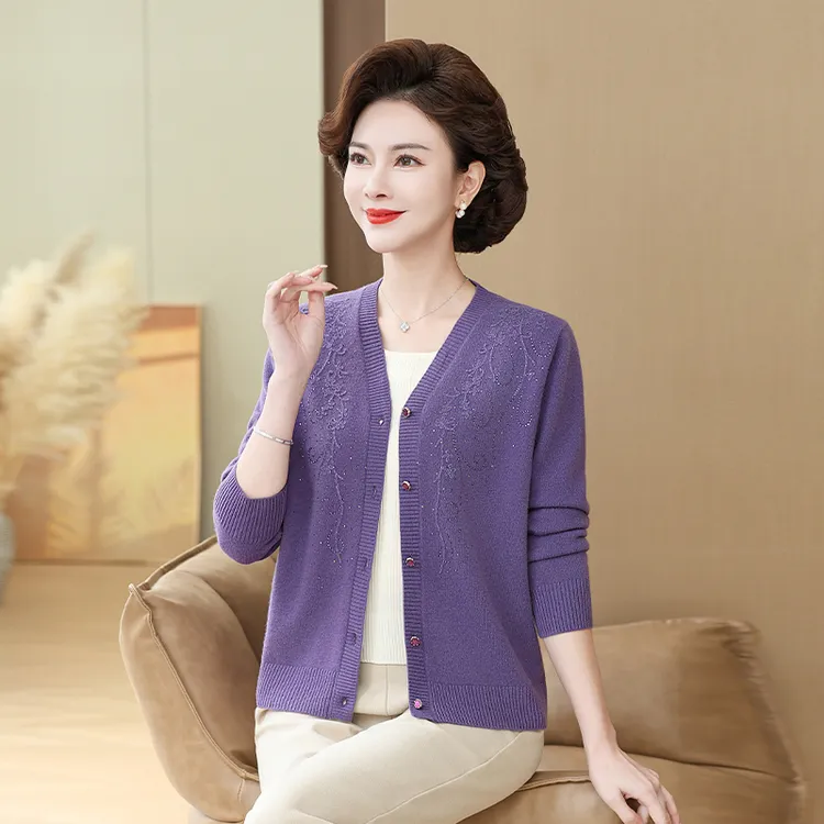 100%纯羊毛秋冬保暖毛衣圆领减龄新款洋气时尚针织全羊毛开衫