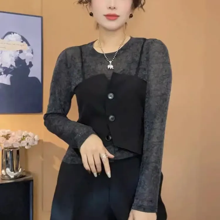 拼接吊带长袖打底衫女2025秋季新款韩版时尚假两件洋气百搭上衣潮