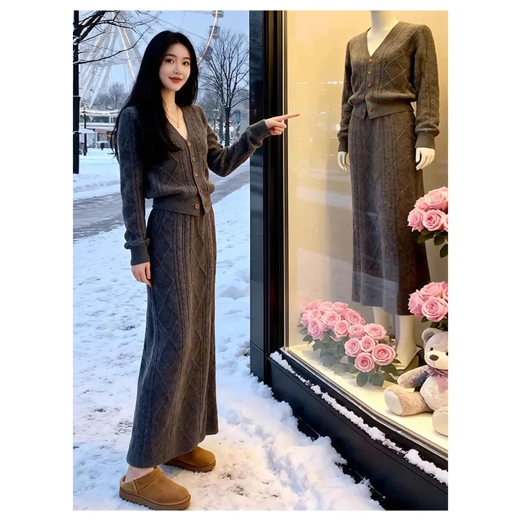 2025冬季超火一整套轻奢高级感减龄大方得体穿搭灰色针织衫套装裙