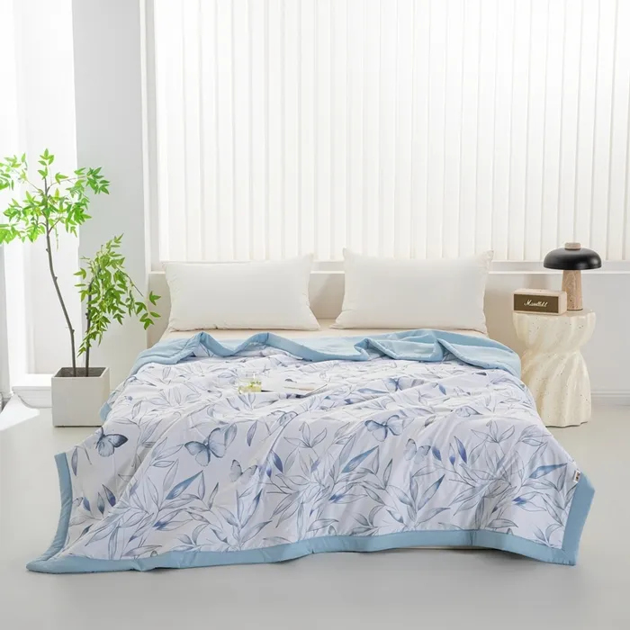 三代皇家新款美丽折水洗棉印花蝶舞纷飞乳胶被夏凉空调被