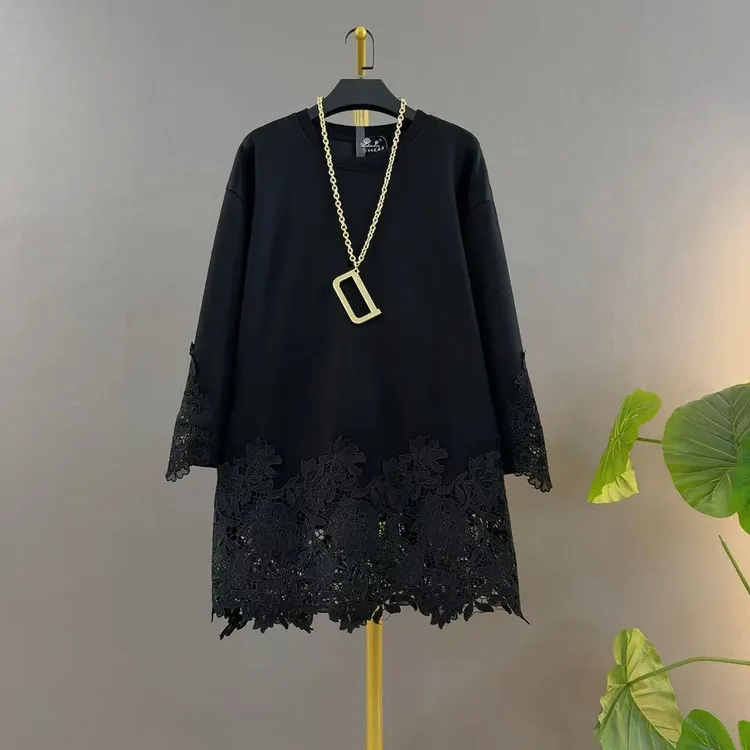 欧货胖mm宽松时尚设计感圆领长袖纯色拼接蕾丝中长款遮肉大码上衣