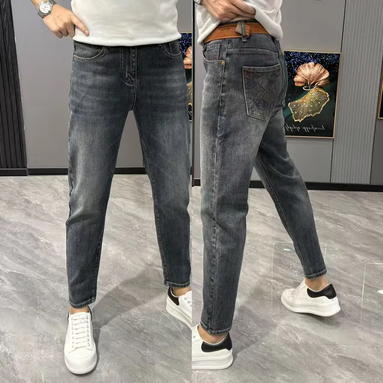 牛仔裤男士休闲男裤2025秋冬新款时尚刺绣小直筒裤简约百搭长裤男