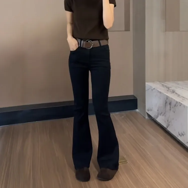 秋季新款欧货小众百搭黑色牛仔微喇裤大码女装高腰显瘦百搭喇叭裤