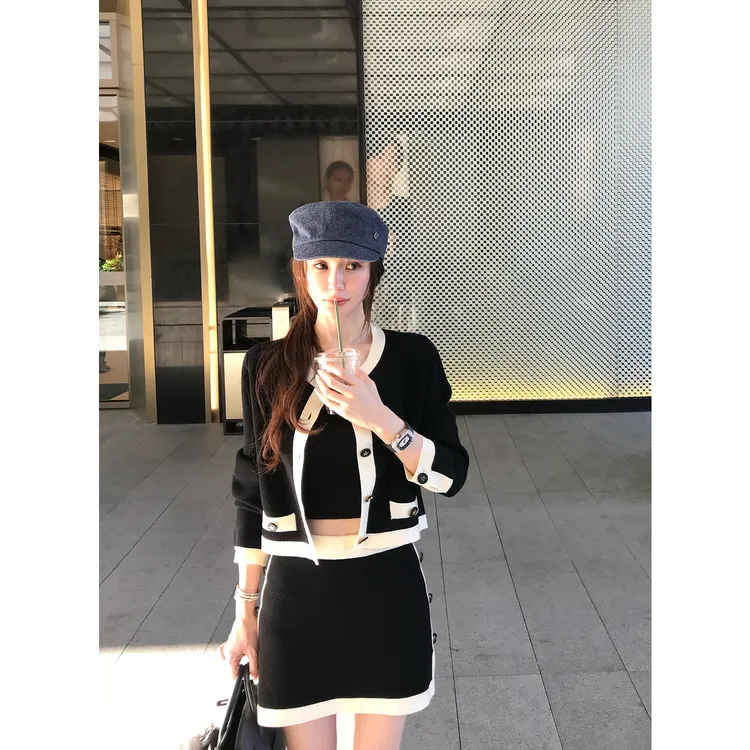 SKK“Flurry优雅小香”超细16针羊毛进口亮丝毛衫套装~妮式贵气松弛