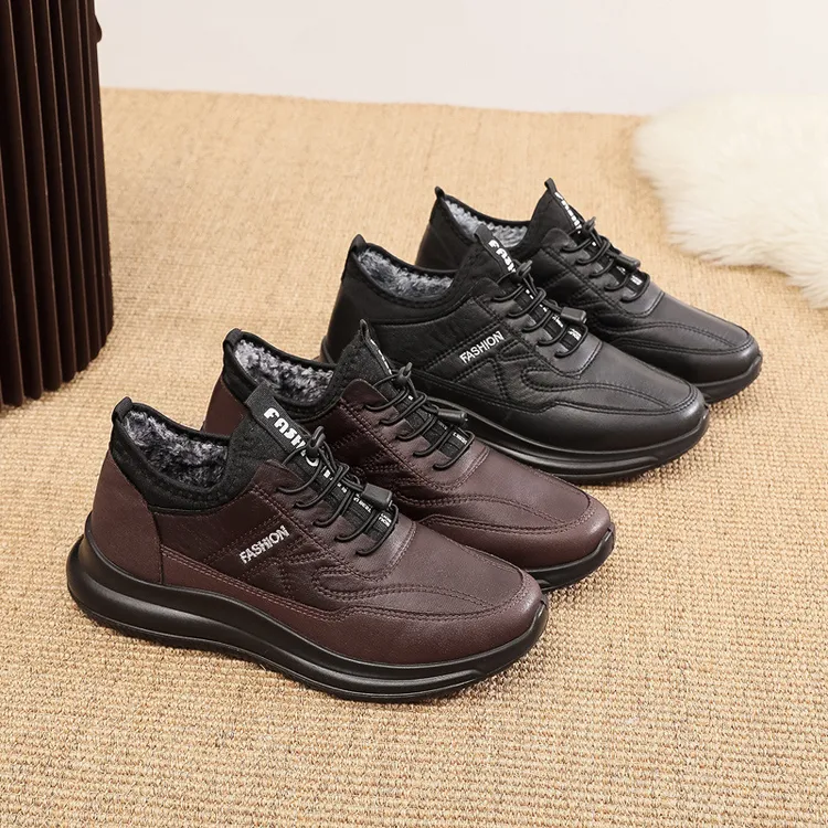 冬季新款加绒雪地靴防滑软底保暖男棉鞋舒适加厚百搭中老年爸爸鞋