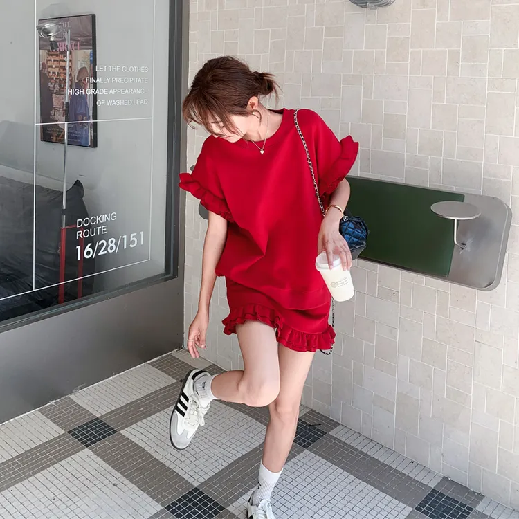 超显白红色卫衣短裙2025夏季新款休闲韩系慵懒风松弛感ins风套装