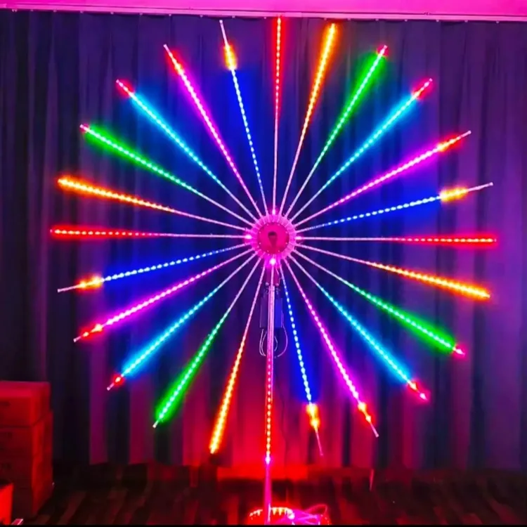 室外烟花灯，旋转烟花灯，一键可以调烟花模式。