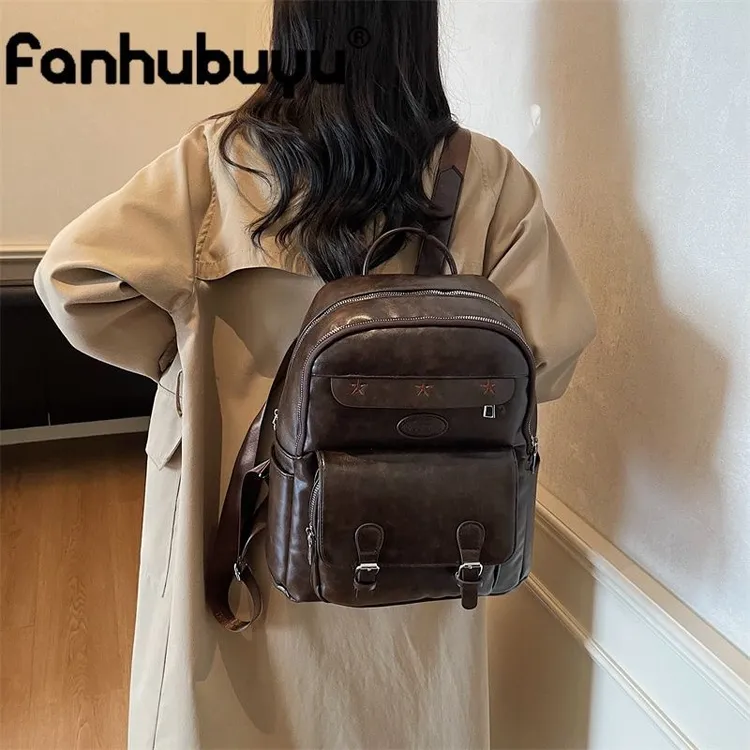 小众设计星星双肩包2025通勤新款实用百搭大容量户外潮流学生背包