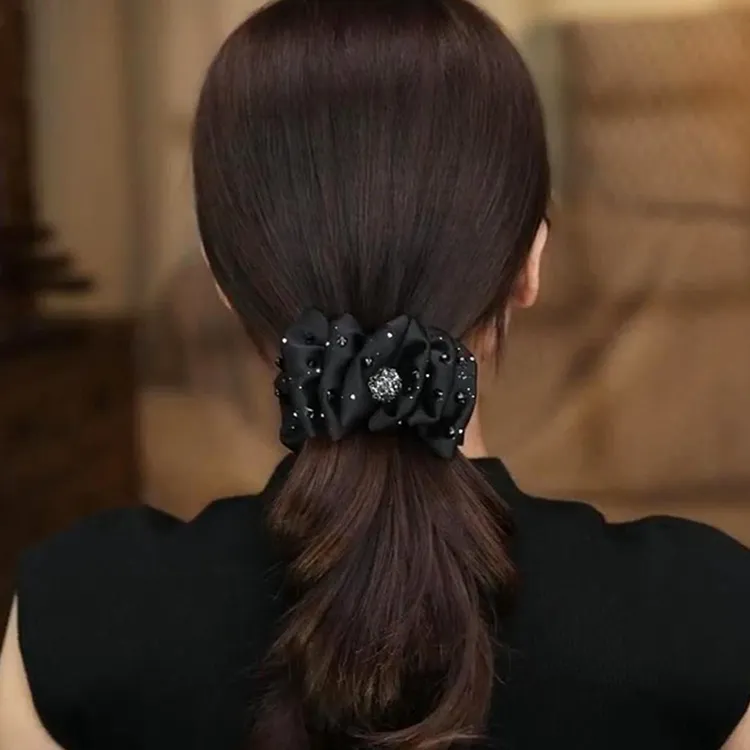 巴黎王妃抓夹蓬松丸子头发夹女2025新款轻奢优雅盘发鲨鱼夹蝴蝶结