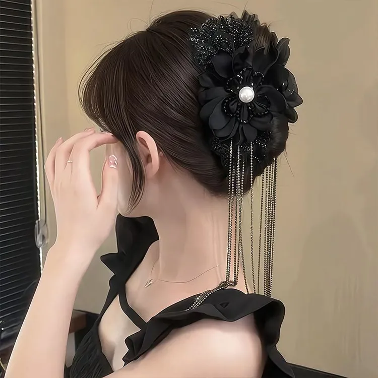 重工花朵流苏抓夹女高级感新款气质百搭发夹后脑勺鲨鱼夹夹子头