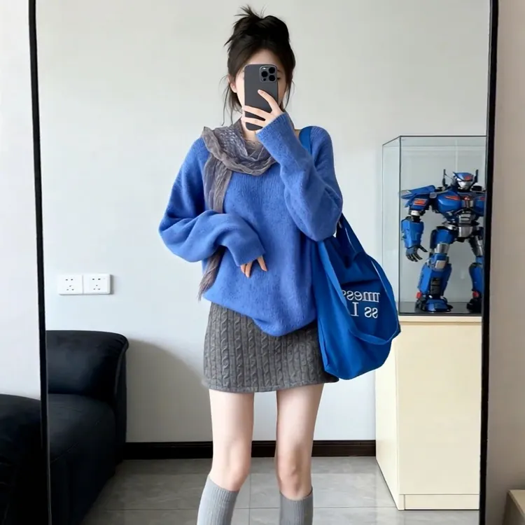 蓝色针织毛衣连衣裙子女2025新款巨好看早秋季包臀短裙穿搭一整套