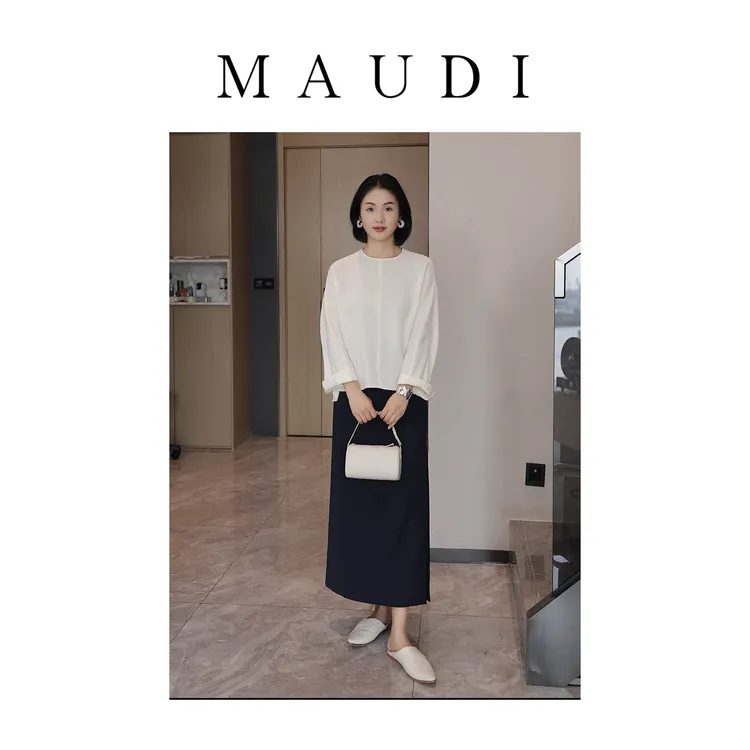 MAUDI静奢上衣女2025秋季新款高级感小众设计遮肉显瘦长袖T恤8061